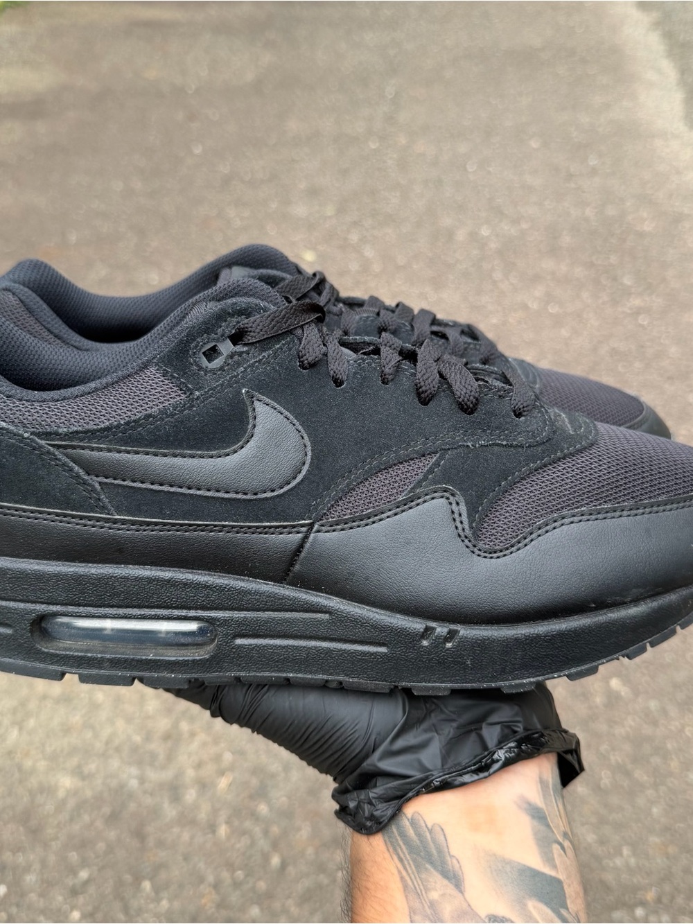 Men’s Size 11.5 - Nike Air Max 1 Essential “Black Anthracite” FZ5808-006 - Picture 2 of 8
